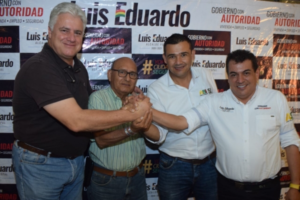 Andrés Rueda ratifica apoyo del uribismo a Luis Eduardo Castro