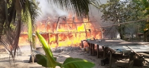 Una vivienda destruida y varios animales muertos dejó incendio estructural en Hato Corozal