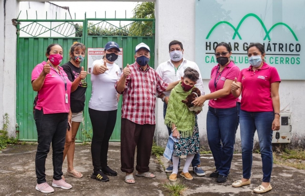 Terminó la pesadilla: Don Pablo y su tía Rosa fueron llevados a un hogar geriátrico