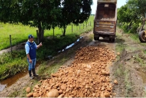 Avanza intervención vial en la vereda Guanábanas de Pore