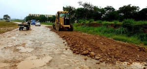 Realizan mantenimiento en la avenida primera en Yopal