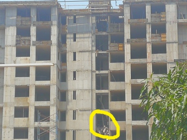 Accidente en el edificio ‘Nueva Alejandría’ dejó dos obreros heridos