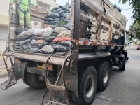 Como ilegal y peligroso la recolección de basuras en volquetas por parte de la EAAAY calificó la concejala Laura Barrera