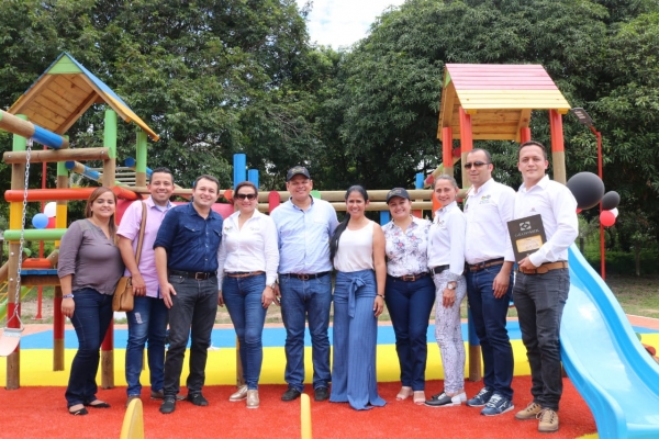 Donaron parque infantil para vereda San Agustín en Villanueva