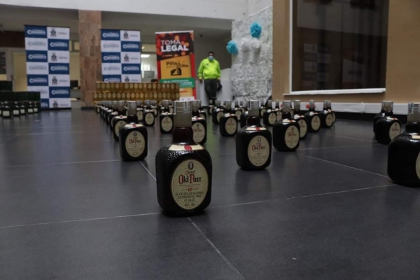 Incautaron 146 botellas de whisky adulterado en Yopal