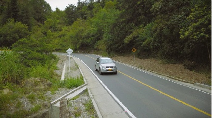 Transversal del Sisga se encuentra habilitada, pero concesionaria recomienda transitar con precaución