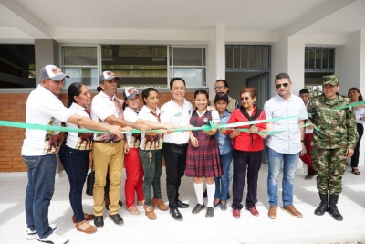 Nuevas aulas en Megacolegio de Llano Lindo para 2667 estudiantes