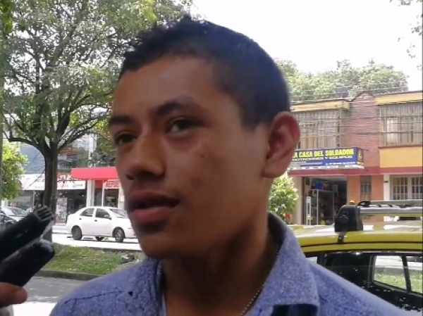 Joven responsabiliza al HORO por la pérdida de movilidad de la pierna de su hermano