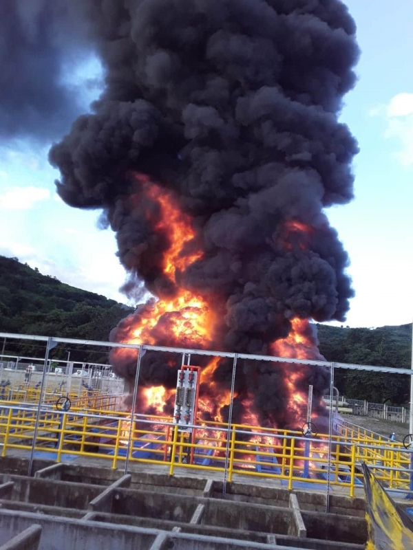 Nuevo &#039;chicharrón&#039; para el agua de los yopaleños: Se incendió la inconclusa planta definitiva