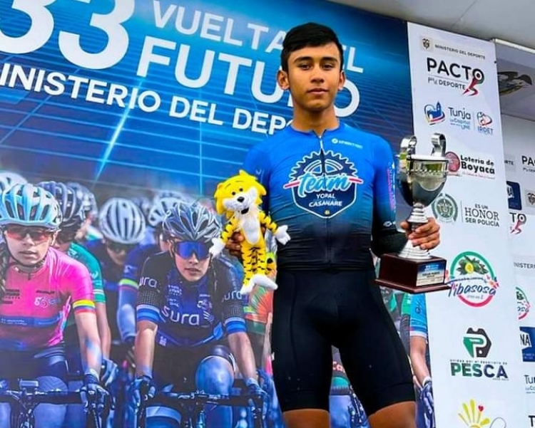 Ciclista casanareño, Robinson Rincón, se une al equipo Eolo Kometa liderado por el histórico Alberto Contador