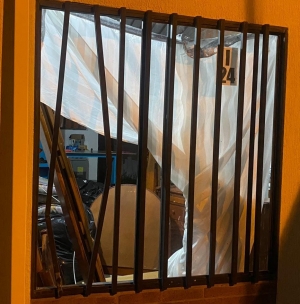 Ladrones forzaron las rejas de una ventana y robaron varios electrodomésticos en Villa David