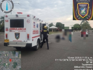 Estudiante que se movilizaba en patineta eléctrica resultó lesionada luego de chocar con una camioneta