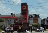 Motociclista muere tras colisionar con una volqueta en La Chaparrera