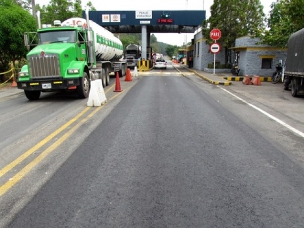 Por seis días, cierre de un carril en el peaje de Veracruz