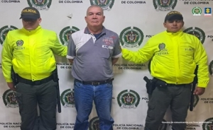 Cárcel para conductor acusado de secuestrar y abusar de una niña durante 12 años