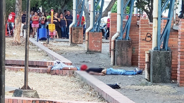 Sicario en bicicleta asesinó a dos jóvenes en el Remanso de Yopal