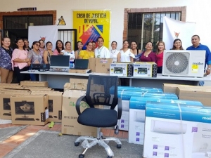 Equipos de cómputo y mobiliario de oficina entregó la Alcaldía de Yopal a la Casa de Justicia