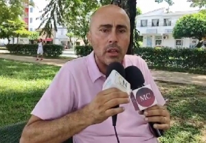 Lenin Bustos denunció que hay un complot para desprestigiarlo