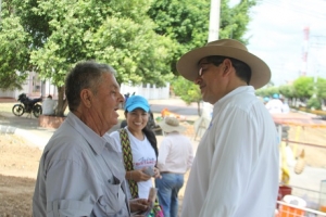 Paz de Ariporo apoya a su hijo, Jairo Cristancho