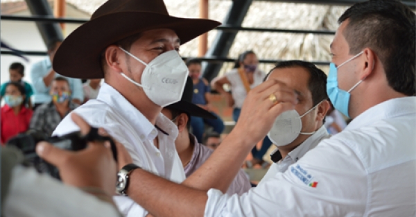 Realizaron pruebas de Covid19 a comunidad de Montañas del Totumo donde asistió el gobernador