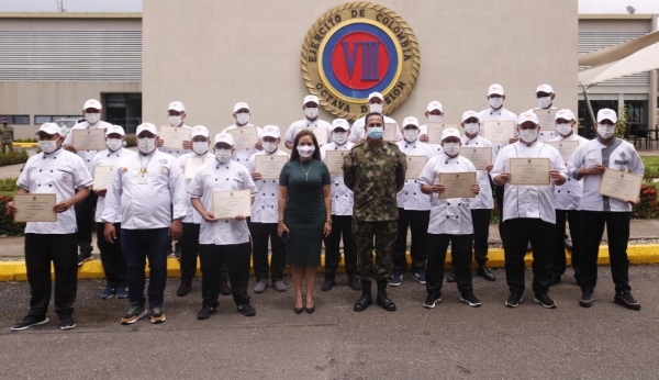 Soldados fueron certificados en gastronomía por el SENA Regional Casanare