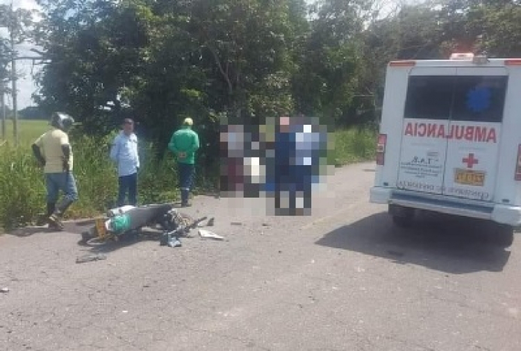 Motociclista choca contra una volqueta y pierde la vida en la carretera Tilodirán