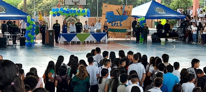 Policía Casanare acompañó el regreso a clases, para brindar seguridad en los entornos educativos