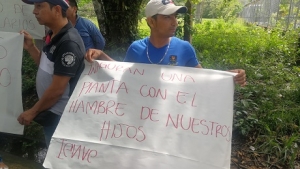 Ex empleados de la Planta Conciliada protestaron durante su reactivación