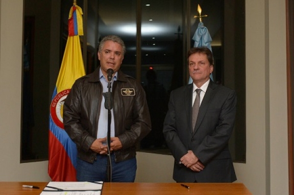 Presidente posesionó a Eduardo José González como Director de la UNGRD