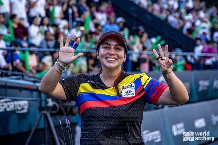 Sara López consiguió por octava vez el Campeonato Mundial de Tiro con Arco