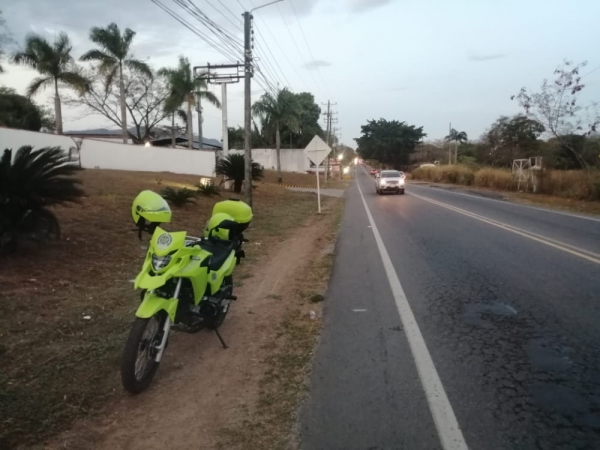 Hombre fue abandonado en la Marginal del Llano por presentar complicaciones de salud