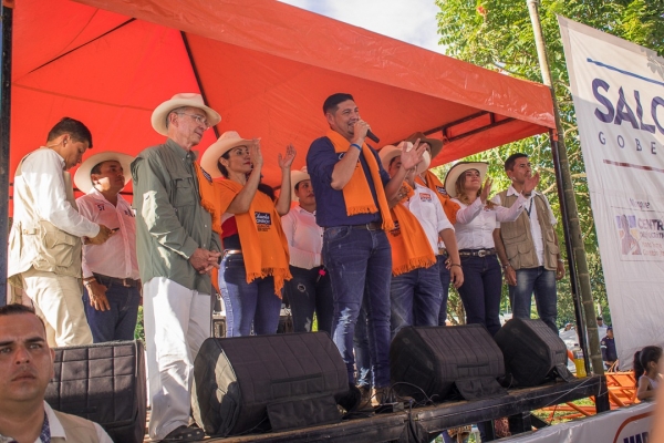 En maratónico recorrido, Salomón Sanabria y grupo de aliados estratégicos, visitaron 4 municipios en un solo día