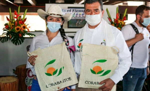 Agricultores de Casanare vendieron 1510 toneladas de sus productos en dos horas de negociaciones