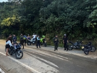 Autoridades intervienen en Buenavista para frenar piques ilegales y consumo de drogas en la vía