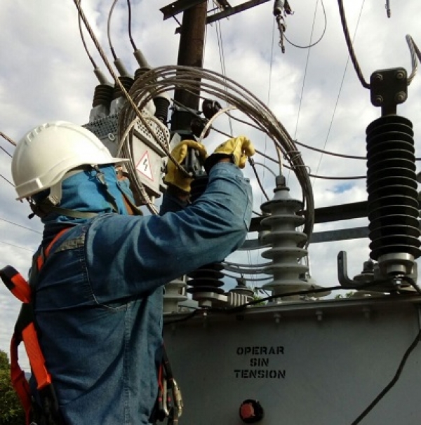 Sin luz varias veredas de Yopal este jueves