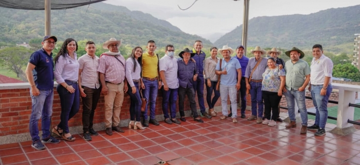 Gobernación socializó la intervención de más de 100 km de vías terciarias que beneficiará a cinco municipios