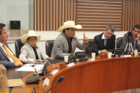 &quot;Es un sinvergüencería&quot;: Fuerte llamado de atención del gobernador en el Congreso por Unitrópico pública