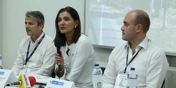 Un total de 40 km se construirán de segunda calzada en la vía Villavicencio - Yopal