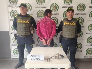 Capturan en Aguazul a hombre armado tras disparos cerca al parque Los Canaguaros