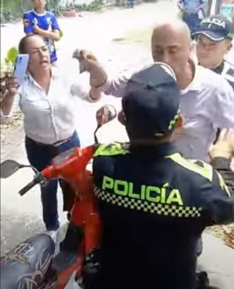 Abogados de la Orinoquia exigieron sanciones y justicia por la agresión policial contra defensor Lenin Bustos