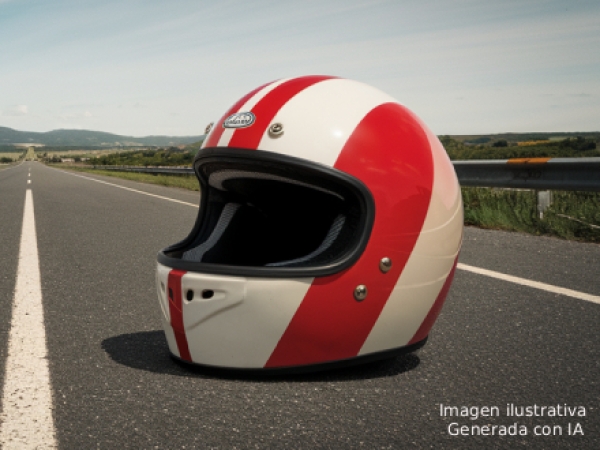 Motocicleta sin luces se dio a la fuga luego de verse involucrada en siniestro vial