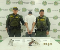 En el barrio Villa Nelly un hombre fue capturado por porte ilegal de armas de fuego