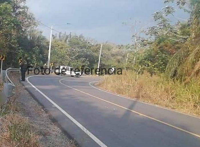 Tres heridos dejó accidente de tránsito en la vía Matepantano