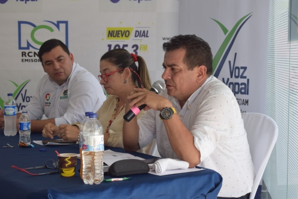 Luis Eduardo Castro demostró total compromiso con la restauración de la EAAAY