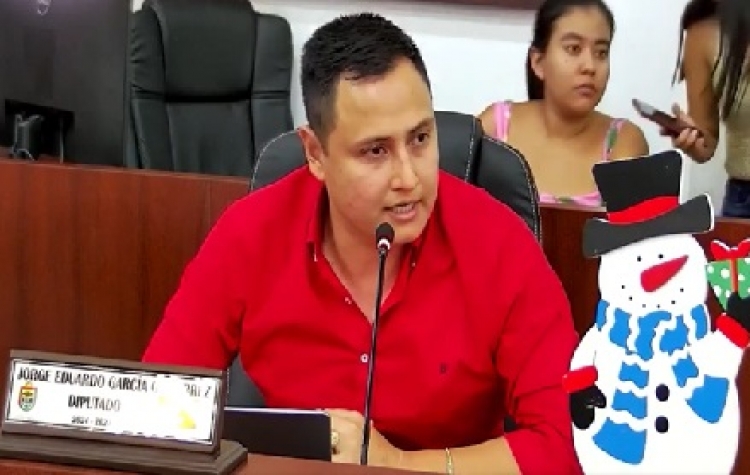 Incertidumbre y alianzas rotas marcan las horas previas a la elección del secretario general de la Asamblea