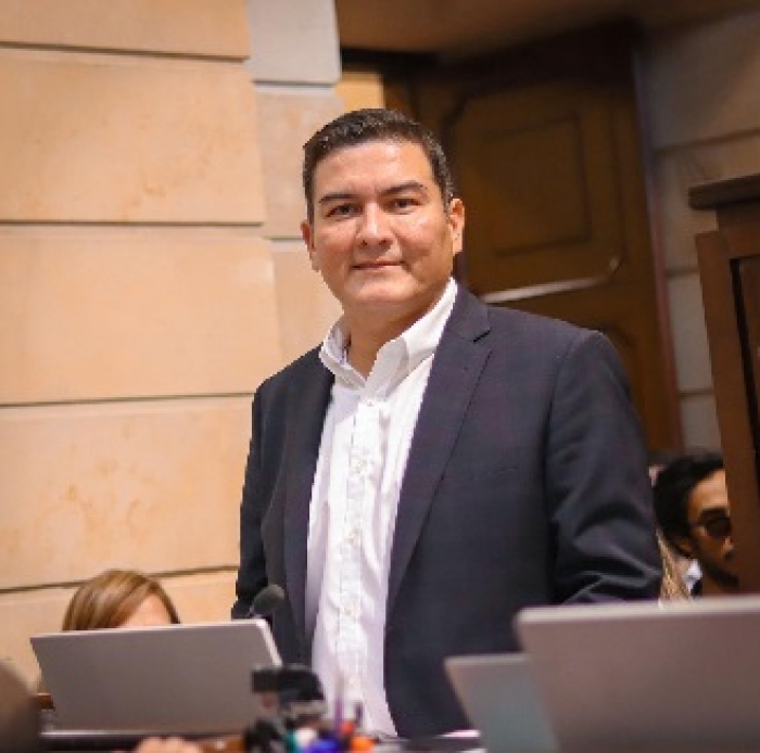 Una vez más Hugo Archila sale airoso en los estrados judiciales